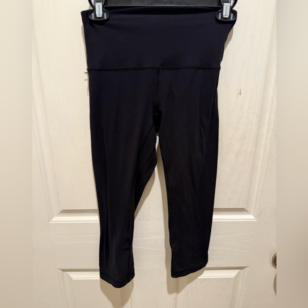 Lululemon black‎ Capri